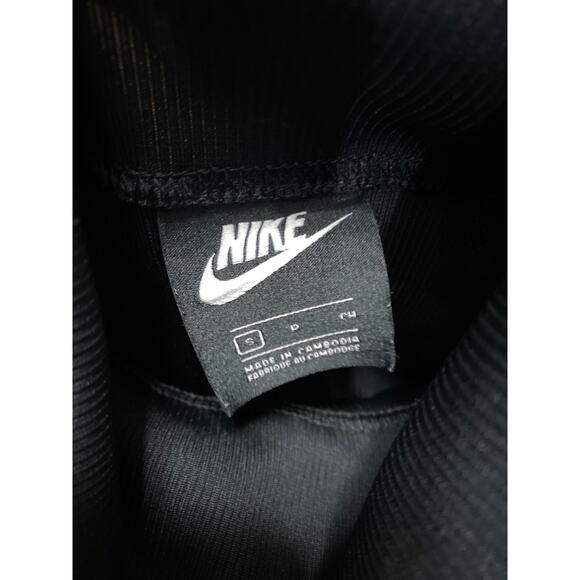 Nike Women's Black Ribbed Knit Long Sleeve Turtle Neck Crop Sweater Tops Size S - Picture 4 of 5